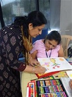 Art Workshop for Children at Pune on Saturday 13th June 2015, organised by Art India Faoundation and conducted by Chitra Vaidya