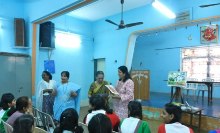 Painting demonstration by Chitra Vaidya at Madhavrao Bhagwat High School, Mumbai